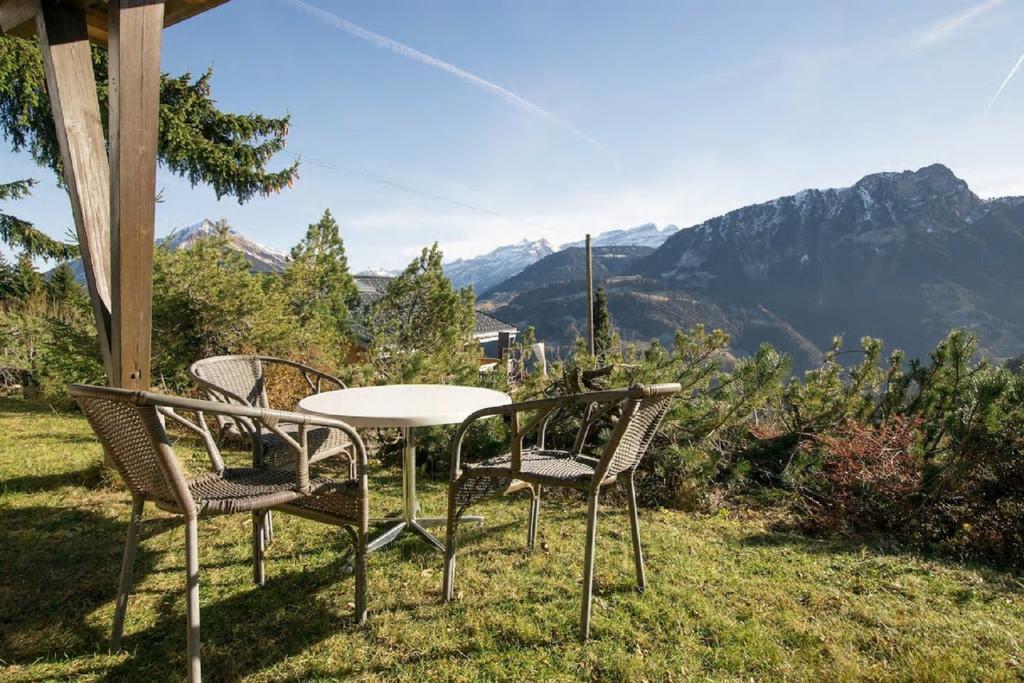 La Petite Silene Apartment Leysin Bagian luar foto